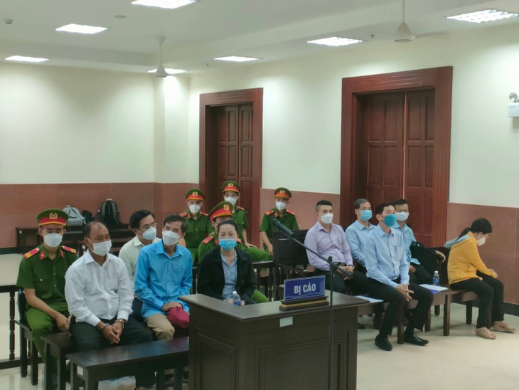 Tiếp tục xử phúc thẩm nguyên Phó Chủ tịch UBND TP.HCM và đồng phạm - Ảnh 1. Tiếp tục xử phúc thẩm nguyên Phó Chủ tịch UBND TP.HCM và đồng phạm - Ảnh 1.