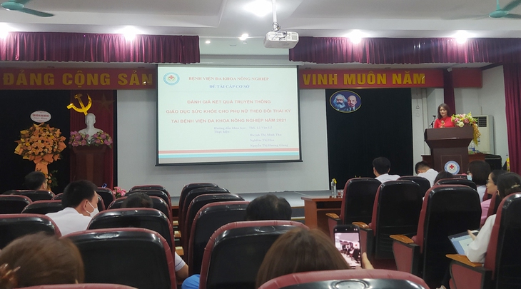 Vấn nạn bạo hành NVYT khiến công tác cứu chữa người bệnh gặp khó khăn - Ảnh 2. Vấn nạn bạo hành NVYT khiến công tác cứu chữa người bệnh gặp khó khăn - Ảnh 2.