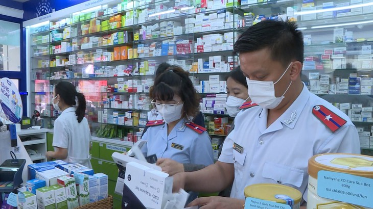 Lâm Đồng xử phạt hàng tỉ đồng các vi phạm về y dược tư nhân và ATTP... - Ảnh 2. Lâm Đồng xử phạt hàng tỉ đồng các vi phạm về y dược tư nhân và ATTP... - Ảnh 2.
