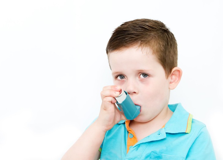 Bệnh hen suyễn ở trẻ em có nguy hiểm không, cách nào chữa khỏi? - Ảnh 1.