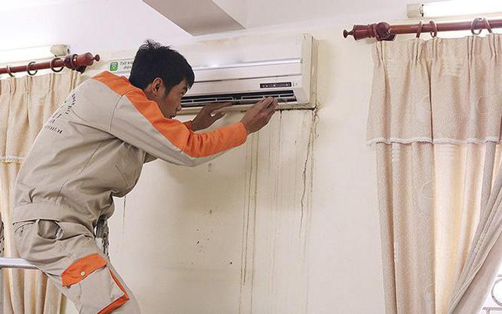 Thợ điều hòa bỏ qua công đoạn quan trọng khiến hóa đơn tiền điện tăng cao