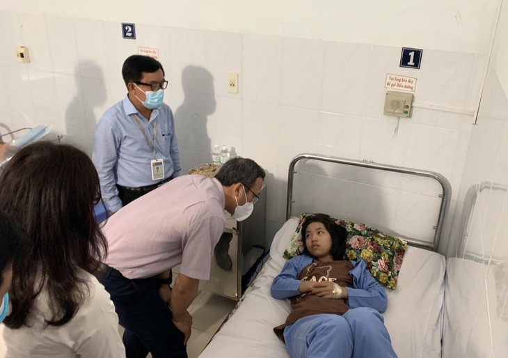 Khẩn tìm thân nhân 2 em nhỏ trong vụ TNGT 3 người chết, 8 người bị thương - Ảnh 4.