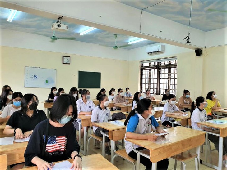 Không để xảy ra tình trạng nghẽn mạng khi công bố kết quả thi tốt nghiệp THPT - Ảnh 2. Không để xảy ra tình trạng nghẽn mạng khi công bố kết quả thi tốt nghiệp THPT - Ảnh 2.