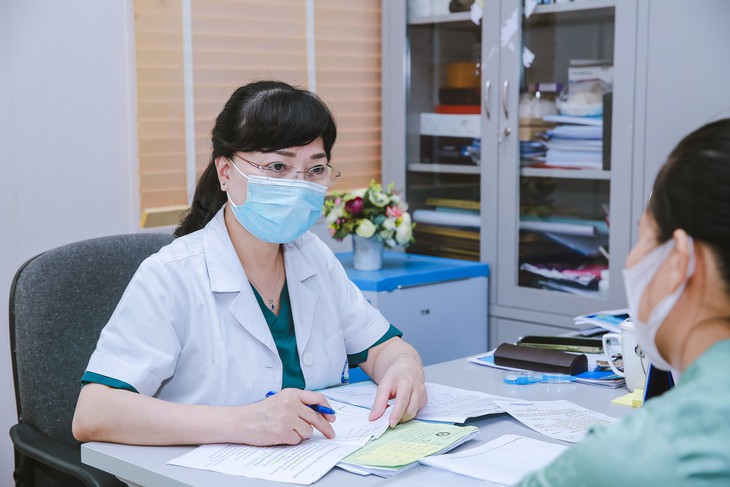 99 cặp vợ chồng vô sinh hiếm muộn được hỗ trợ làm thụ tinh trong ống nghiệm - Ảnh 1. 99 cặp vợ chồng vô sinh hiếm muộn được hỗ trợ làm thụ tinh trong ống nghiệm - Ảnh 1.