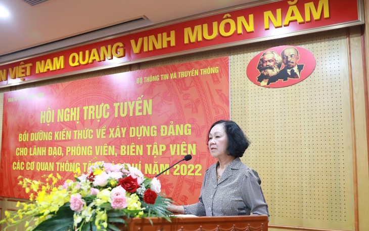 Bồi dưỡng kiến thức về xây dựng Đảng cho lãnh đạo, phóng viên, biên tập viên các cơ quan báo chí