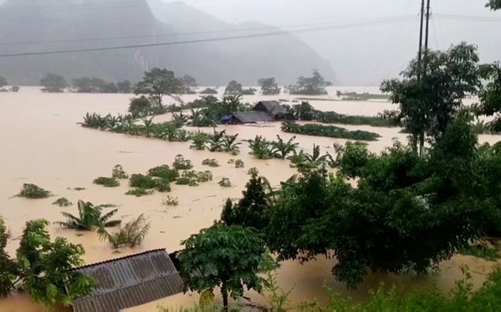 Chuẩn bị phương án ứng phó thiên tai dồn dập mùa mưa bão - Ảnh 4. Chuẩn bị phương án ứng phó thiên tai dồn dập mùa mưa bão - Ảnh 4.