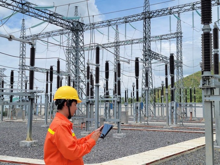 Chuyển đổi số là cơ hội vô giá để ngành truyền tải điện phát triển dựa trên những đột phá về công nghệ số - Ảnh 2. Chuyển đổi số là cơ hội vô giá để ngành truyền tải điện phát triển dựa trên những đột phá về công nghệ số - Ảnh 2.