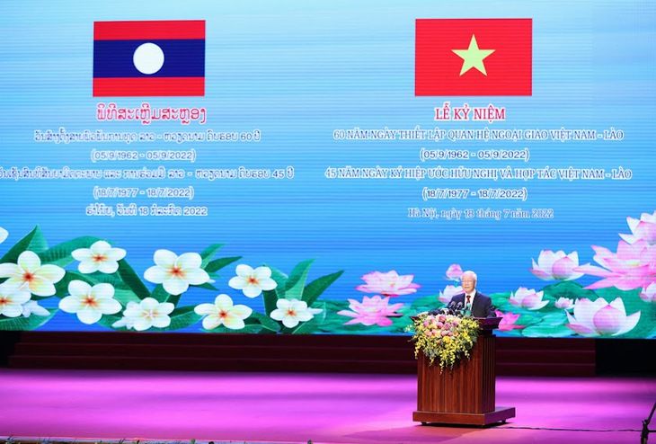 "Tình nghĩa Việt-Lào sáng hơn trăng rằm, thơm hơn đóa hoa nào thơm nhất" - Ảnh 7.