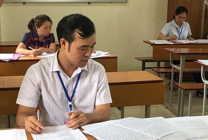 Nhiều địa phương hoàn thành chấm thi tốt nghiệp THPT 2022 đảm bảo an toàn phòng dịch - Ảnh 2.