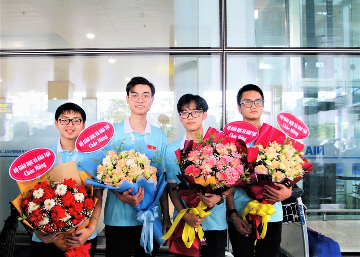 Hai thí sinh đoạt Huy chương Olympic quốc tế mong muốn trở thành bác sĩ giỏi - Ảnh 2.