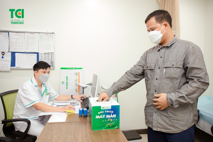 Tuần vàng "săn suất" tán sỏi tiết niệu giá 0đ - Ảnh 1.