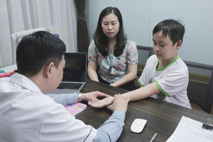 Cách hỗ trợ trị viêm loét dạ dày tại nhà đơn giản, dễ thực hiện - Ảnh 2. Cách hỗ trợ trị viêm loét dạ dày tại nhà đơn giản, dễ thực hiện - Ảnh 2.