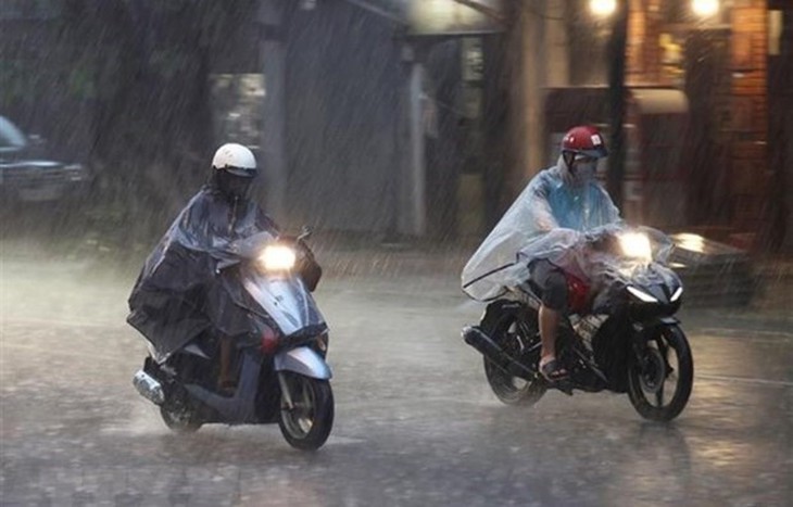 Hầu hết các khu vực tiếp tục có mưa dông, rủi ro thiên tai cấp 1 - Ảnh 1. Hầu hết các khu vực tiếp tục có mưa dông, rủi ro thiên tai cấp 1 - Ảnh 1.