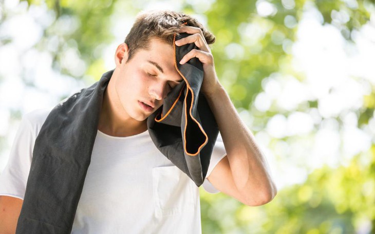 4 mẹo kiểm soát đường huyết hiệu quả trong những ngày nắng nóng