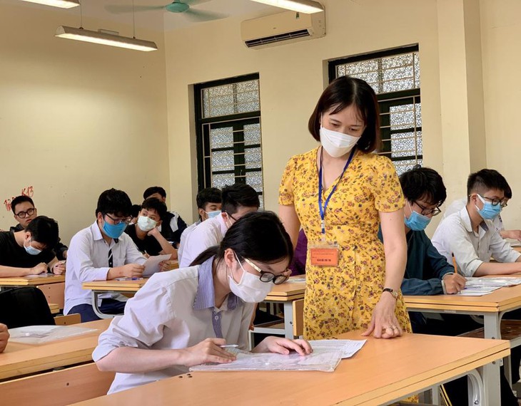 Bộ GD&ĐT: "Không được yêu cầu thí sinh xác nhận nhập học sớm so với lịch trình theo kế hoạch chung" - Ảnh 3. Bộ GD&ĐT: "Không được yêu cầu thí sinh xác nhận nhập học sớm so với lịch trình theo kế hoạch chung" - Ảnh 3.