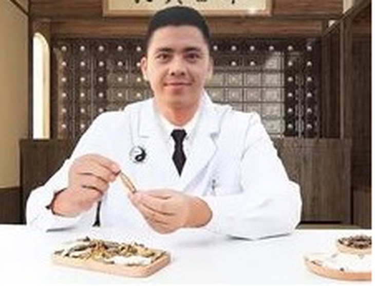Bài thuốc nam dễ kiếm hỗ trợ trị cúm A - Ảnh 2.