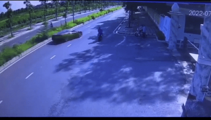 Tranh cãi tình huống pháp lý vụ siêu xe Ferrari 488 bị tai nạn khi đi sửa - Ảnh 1. Tranh cãi tình huống pháp lý vụ siêu xe Ferrari 488 bị tai nạn khi đi sửa - Ảnh 1.