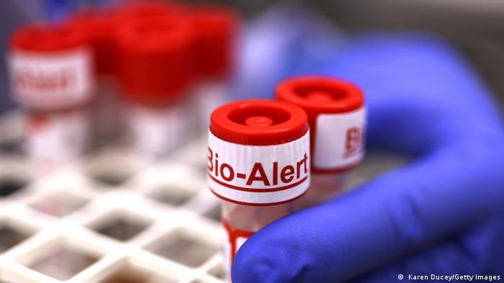 EU phê duyệt vaccine phòng đậu mùa khỉ - Ảnh 2.