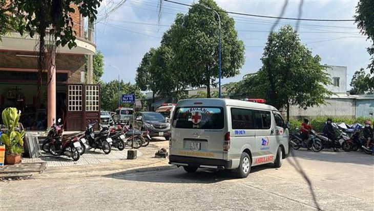 Thủ tướng hỏi thăm, chia buồn sâu sắc đến gia đình người bị nạn trong vụ ngạt khí tại Bình Dương - Ảnh 2. Thủ tướng hỏi thăm, chia buồn sâu sắc đến gia đình người bị nạn trong vụ ngạt khí tại Bình Dương - Ảnh 2.