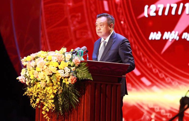 Hà Nội tri ân người có công tiêu biểu dịp kỷ niệm 75 năm Ngày Thương binh – Liệt sĩ - Ảnh 3.