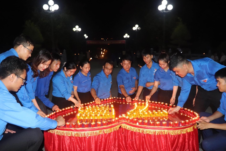 Những hình ảnh xúc động tri ân Ngày thương binh - liệt sĩ - Ảnh 10. Những hình ảnh xúc động tri ân Ngày thương binh - liệt sĩ - Ảnh 10.