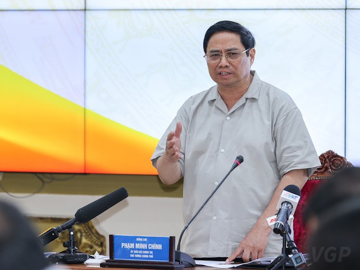 Thủ tướng yêu cầu TP. Hồ Chí Minh không chủ quan với dịch, đẩy mạnh tiêm vaccine, triển khai mua sắm thuốc - Ảnh 5.