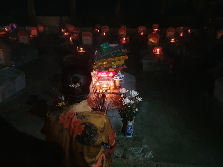 Những hình ảnh xúc động tri ân Ngày thương binh - liệt sĩ - Ảnh 11. Những hình ảnh xúc động tri ân Ngày thương binh - liệt sĩ - Ảnh 11.