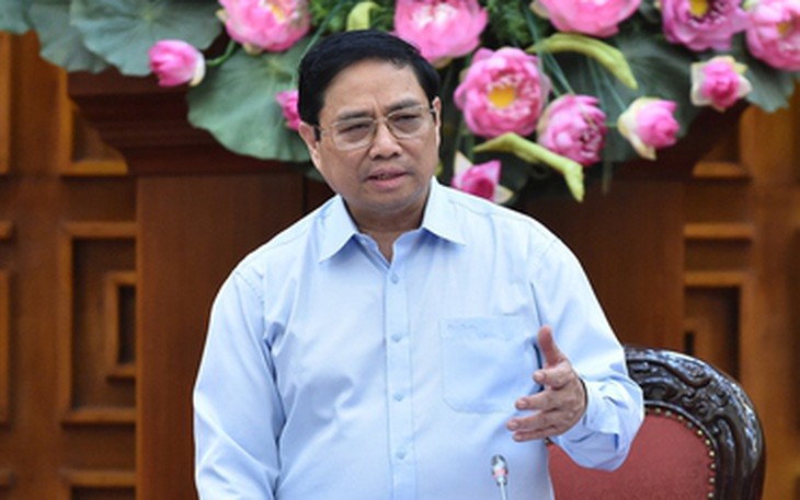 Thủ tướng: Chú trọng phòng chống dịch COVID-19, đẩy mạnh tiêm vaccine
