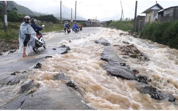Thời tiết 29/7: Cảnh báo mưa lớn ở vùng núi, mưa đá và gió giật mạnh ở Bắc bộ