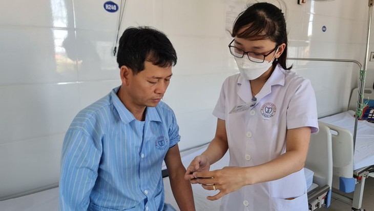 BV Nội tiết Nghệ An: Ứng dụng công nghệ mới theo dõi và điều trị hiệu quả bệnh đái tháo đường - Ảnh 1. BV Nội tiết Nghệ An: Ứng dụng công nghệ mới theo dõi và điều trị hiệu quả bệnh đái tháo đường - Ảnh 1.