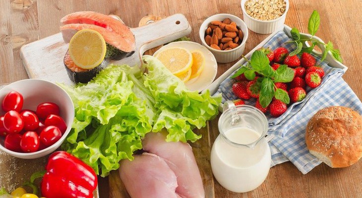Người bị viêm cầu thận cần hạn chế những thực phẩm nào để kiểm soát bệnh? - Ảnh 4.