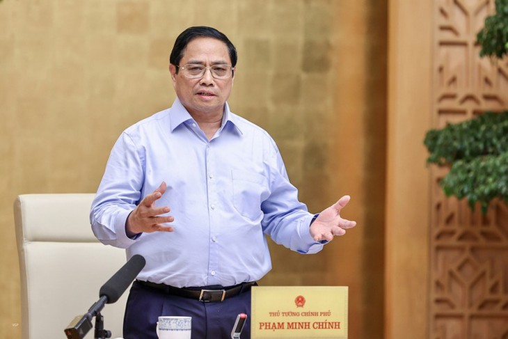 Thủ tướng: Trong bất cứ hoàn cảnh nào cũng phải bảo vệ tốt nhất tính mạng, sức khỏe người dân - Ảnh 2.