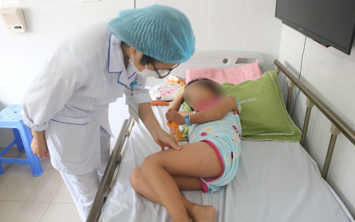 Thêm ca bệnh sốt xuất huyết từ vùng dịch trở về