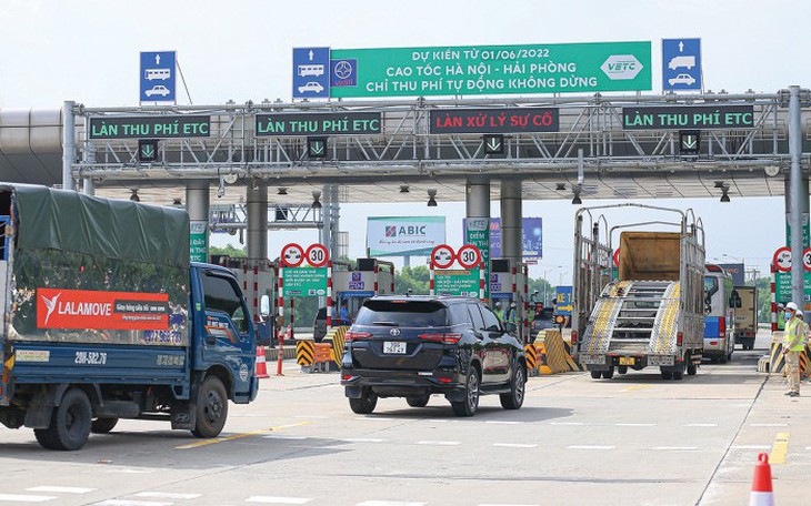 Tạm dừng thu phí đối với các trạm chậm triển khai hình thức không dừng