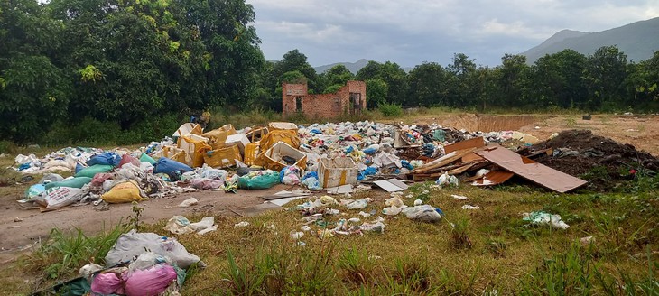 Suối Tân (Khánh Hòa): Nỗi lo “bãi đáp” cho rác thải - Ảnh 5.