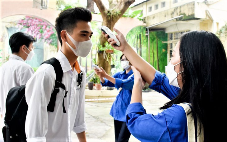 Các phương án đảm bảo sức khỏe cho thí sinh và cán bộ làm công tác coi thi tốt nghiệp THPT