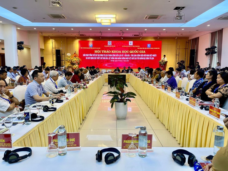 Đề xuất làm công viên văn hóa, cao tốc ngầm trên sông Tô Lịch - Ảnh 2. Đề xuất làm công viên văn hóa, cao tốc ngầm trên sông Tô Lịch - Ảnh 2.