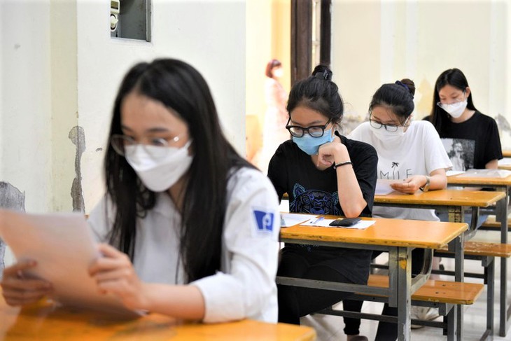 Kỳ thi tốt nghiệp THPT 2022: Thí sinh bước vào ngày thi cuối - Ảnh 2. Kỳ thi tốt nghiệp THPT 2022: Thí sinh bước vào ngày thi cuối - Ảnh 2.