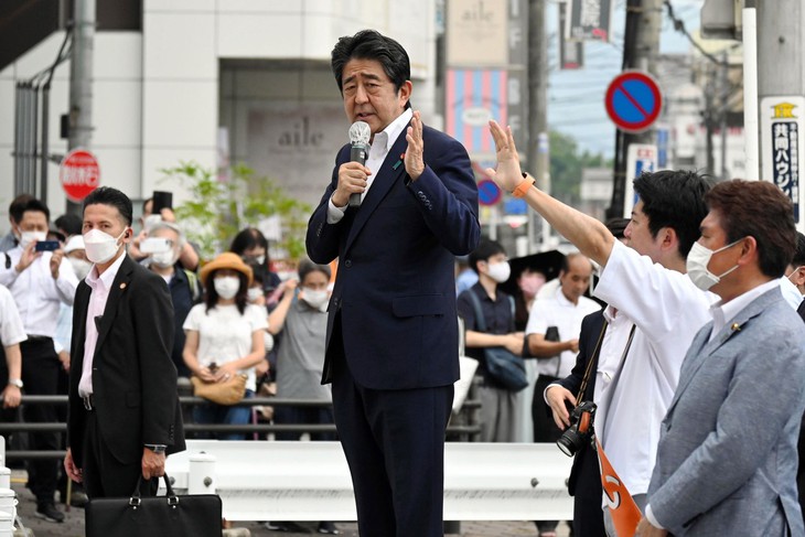 Cuộc đời và sự nghiệp cựu Thủ tướng Nhật Bản Shinzo Abe qua ảnh - Ảnh 31.