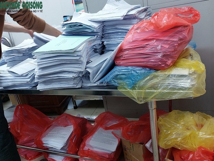 Nhân viên y tế nghỉ việc: 7 năm cống hiến tôi vẫn duy trì mức lương hơn 2 triệu đồng - Ảnh 1.