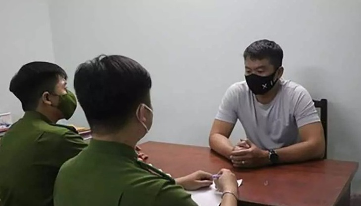 Hệ lụy từ những vụ hành hung bác sĩ trong lúc cứu người: Cần có biện pháp mạnh để bác sĩ không phải đối mặt với hiểm nguy - Ảnh 2. Hệ lụy từ những vụ hành hung bác sĩ trong lúc cứu người: Cần có biện pháp mạnh để bác sĩ không phải đối mặt với hiểm nguy - Ảnh 2.