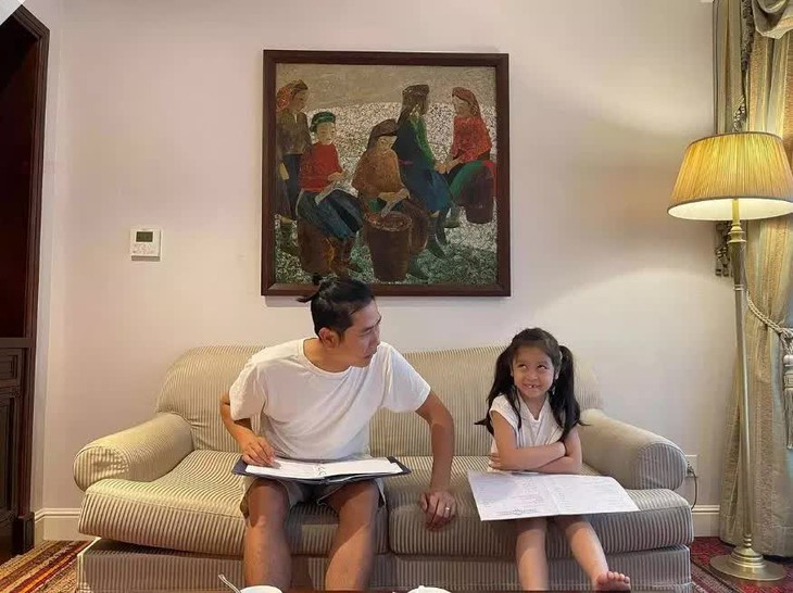 Ngắm căn nhà tổ ấm của Lưu Hương Giang - Hồ Hoài Anh - Ảnh 12. Ngắm căn nhà tổ ấm của Lưu Hương Giang - Hồ Hoài Anh - Ảnh 12.