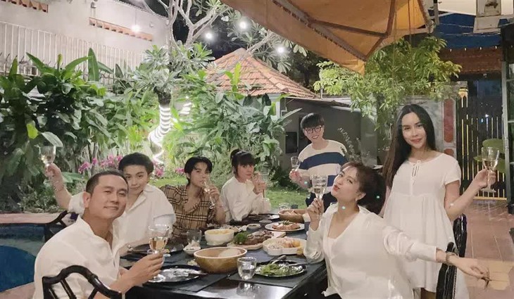 Ngắm căn nhà tổ ấm của Lưu Hương Giang - Hồ Hoài Anh - Ảnh 21. Ngắm căn nhà tổ ấm của Lưu Hương Giang - Hồ Hoài Anh - Ảnh 21.
