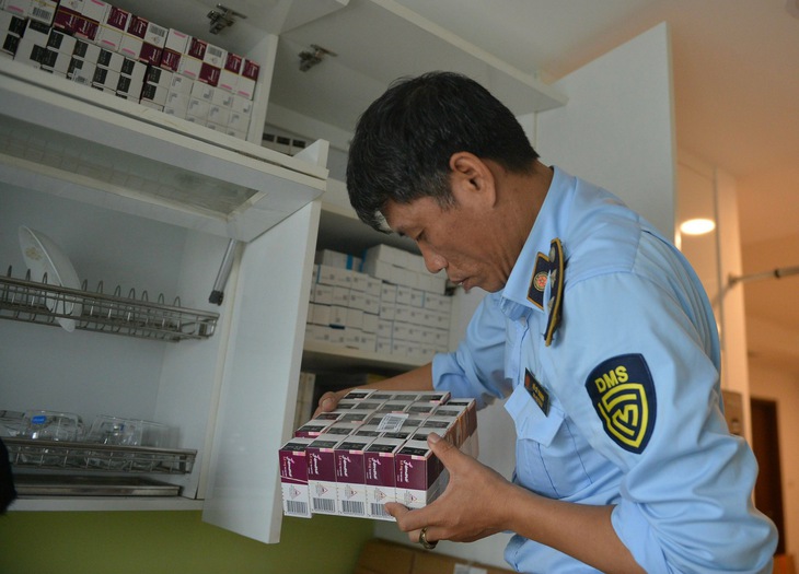 Thuê căn hộ chung cư cao cấp ở Hà Nội, mua thuốc chữa bệnh trôi nổi để bán kiếm lời - Ảnh 3.
