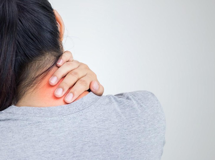 13 triệu chứng "cờ đỏ" của bệnh ung thư mà bạn nhất định phải kiểm tra - Ảnh 2.