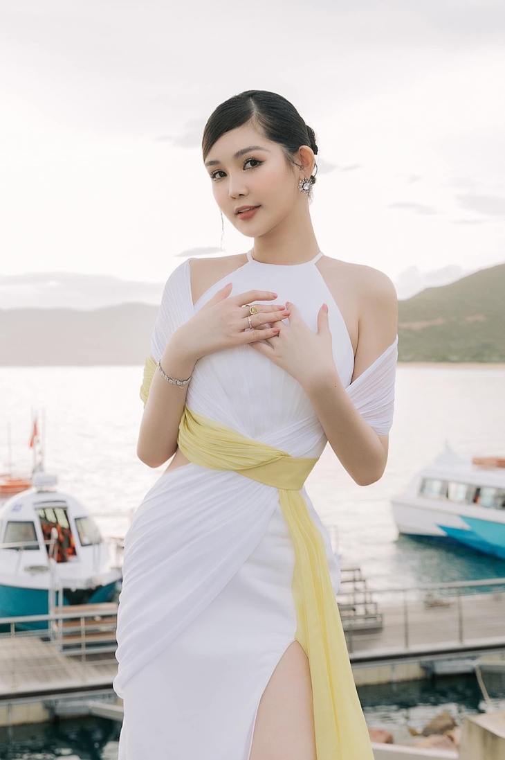 Chồng sắp cưới của Lê Âu Ngân Anh là 'gương mặt thân quen' - Ảnh 1. Chồng sắp cưới của Lê Âu Ngân Anh là 'gương mặt thân quen' - Ảnh 1.