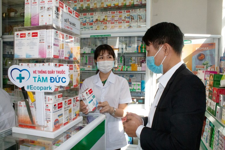 Liên tiếp "dịch chồng dịch", người Việt ứng phó ra sao? - Ảnh 1. Liên tiếp "dịch chồng dịch", người Việt ứng phó ra sao? - Ảnh 1.