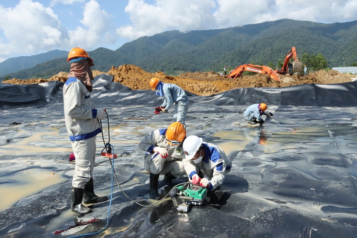 Cận cảnh quá trình xử lý ô nhiễm dioxin tại huyện vùng cao Thừa Thiên Huế - Ảnh 3. Cận cảnh quá trình xử lý ô nhiễm dioxin tại huyện vùng cao Thừa Thiên Huế - Ảnh 3.