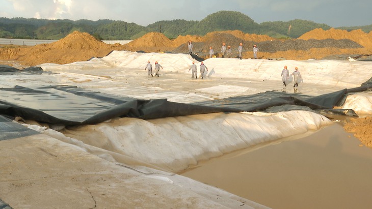 Cận cảnh quá trình xử lý ô nhiễm dioxin tại huyện vùng cao Thừa Thiên Huế - Ảnh 6. Cận cảnh quá trình xử lý ô nhiễm dioxin tại huyện vùng cao Thừa Thiên Huế - Ảnh 6.