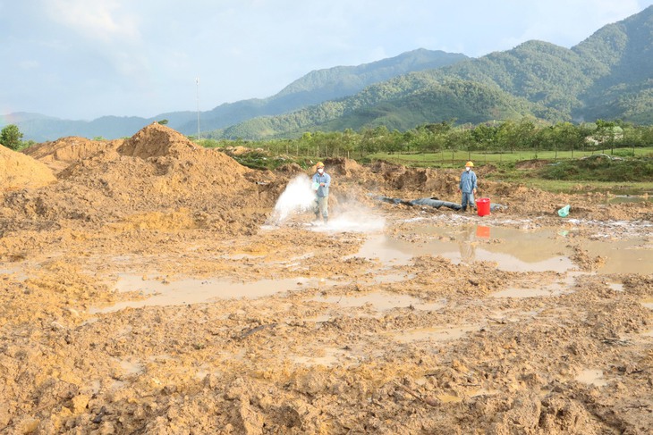 Cận cảnh quá trình xử lý ô nhiễm dioxin tại huyện vùng cao Thừa Thiên Huế - Ảnh 8. Cận cảnh quá trình xử lý ô nhiễm dioxin tại huyện vùng cao Thừa Thiên Huế - Ảnh 8.